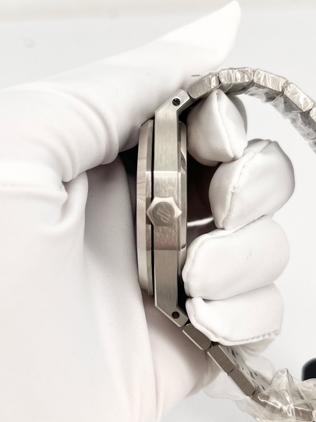 Audemars Piguet 15451ST.ZZ.1256ST.01 detail 3