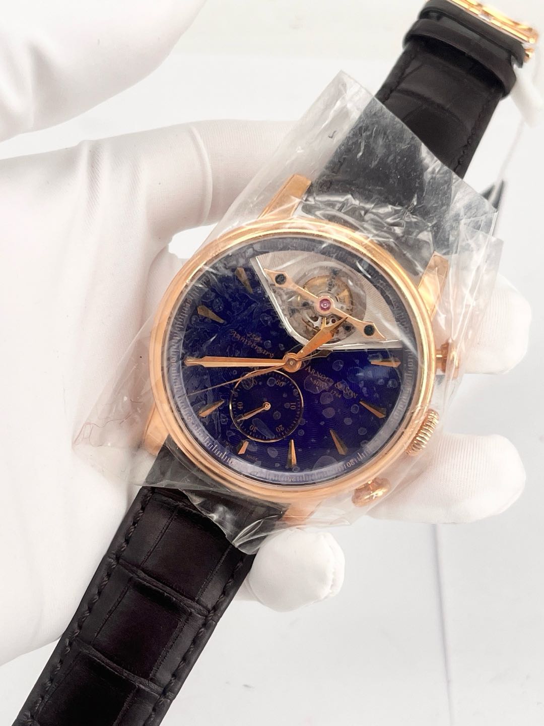 Arnold & Son Tourbillon Chronograph 36 detail 2