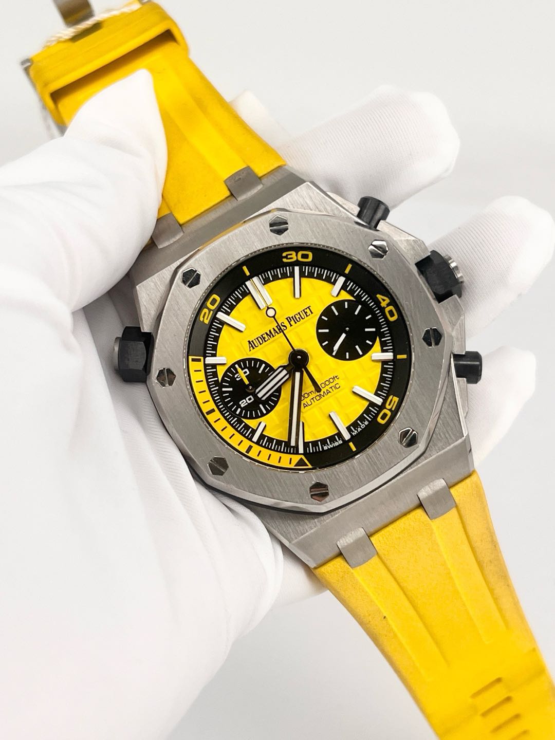 Audemars Piguet 26703ST detail 2