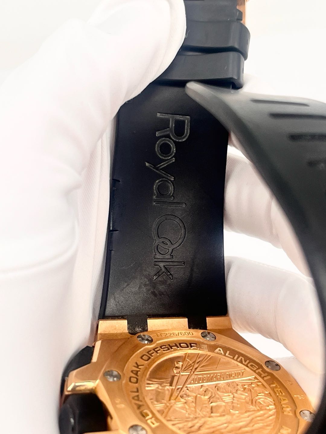 Audemars Piguet 26062OR detail 5