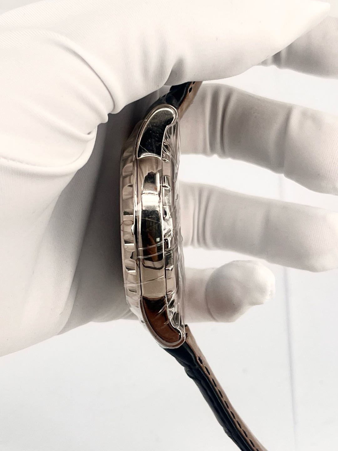 Ulysse Nardin 020-81 detail 7