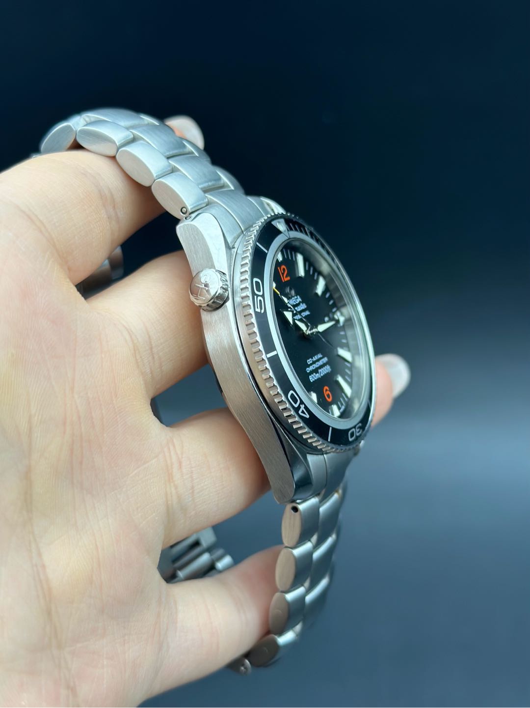 Omega 2201.51.00 detail 2