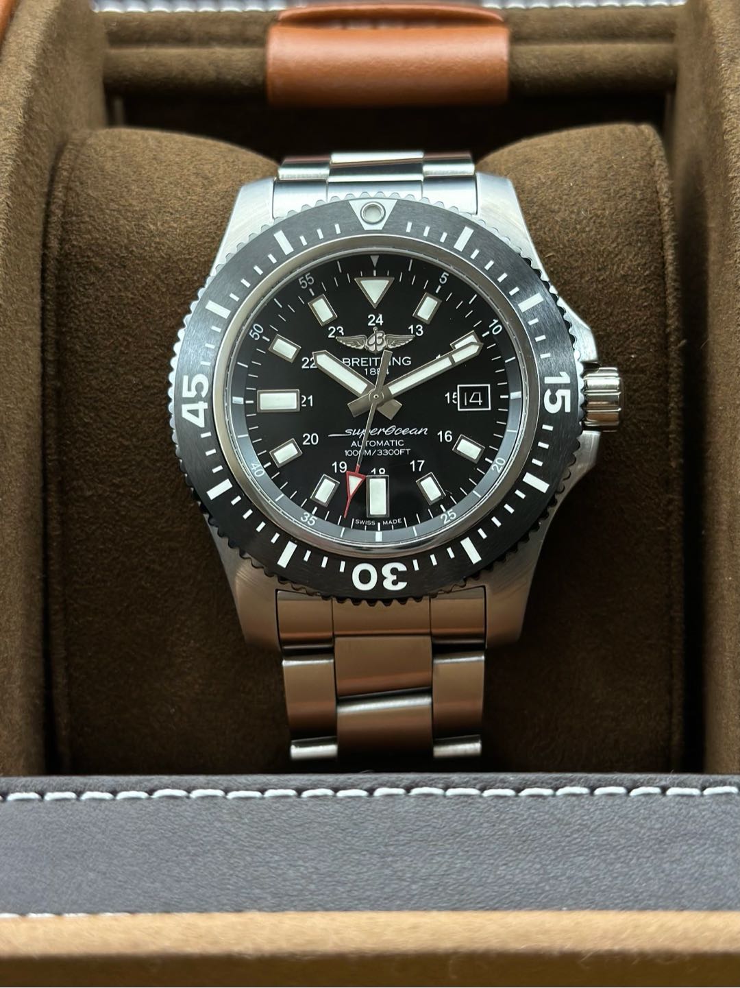Breitling Y1739310-BF45-162A detail 1