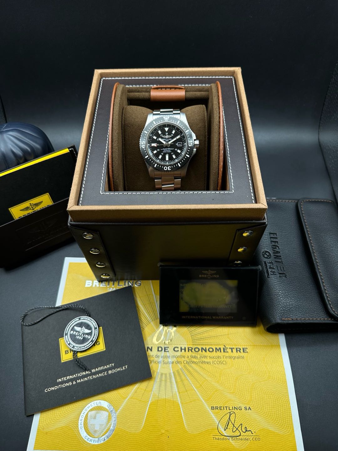Breitling Y1739310-BF45-162A detail 7