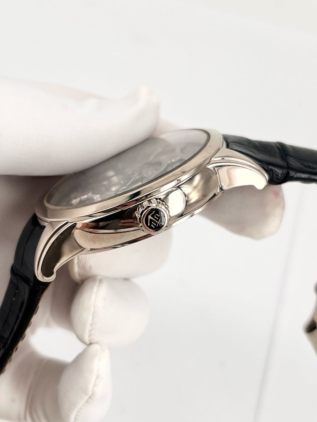 Ulysse Nardin 1700-129 detail 3
