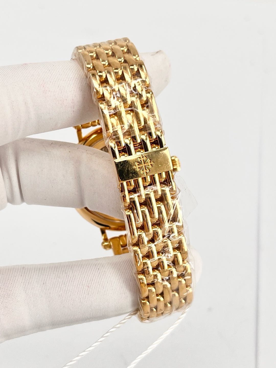 Patek Philippe 7121J detail 6