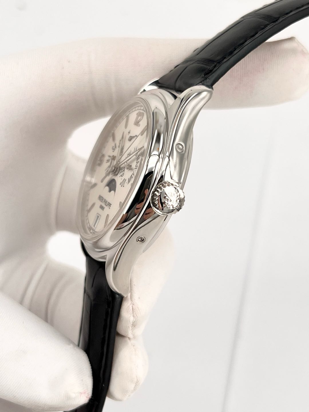 Patek Philippe 5146G detail 3