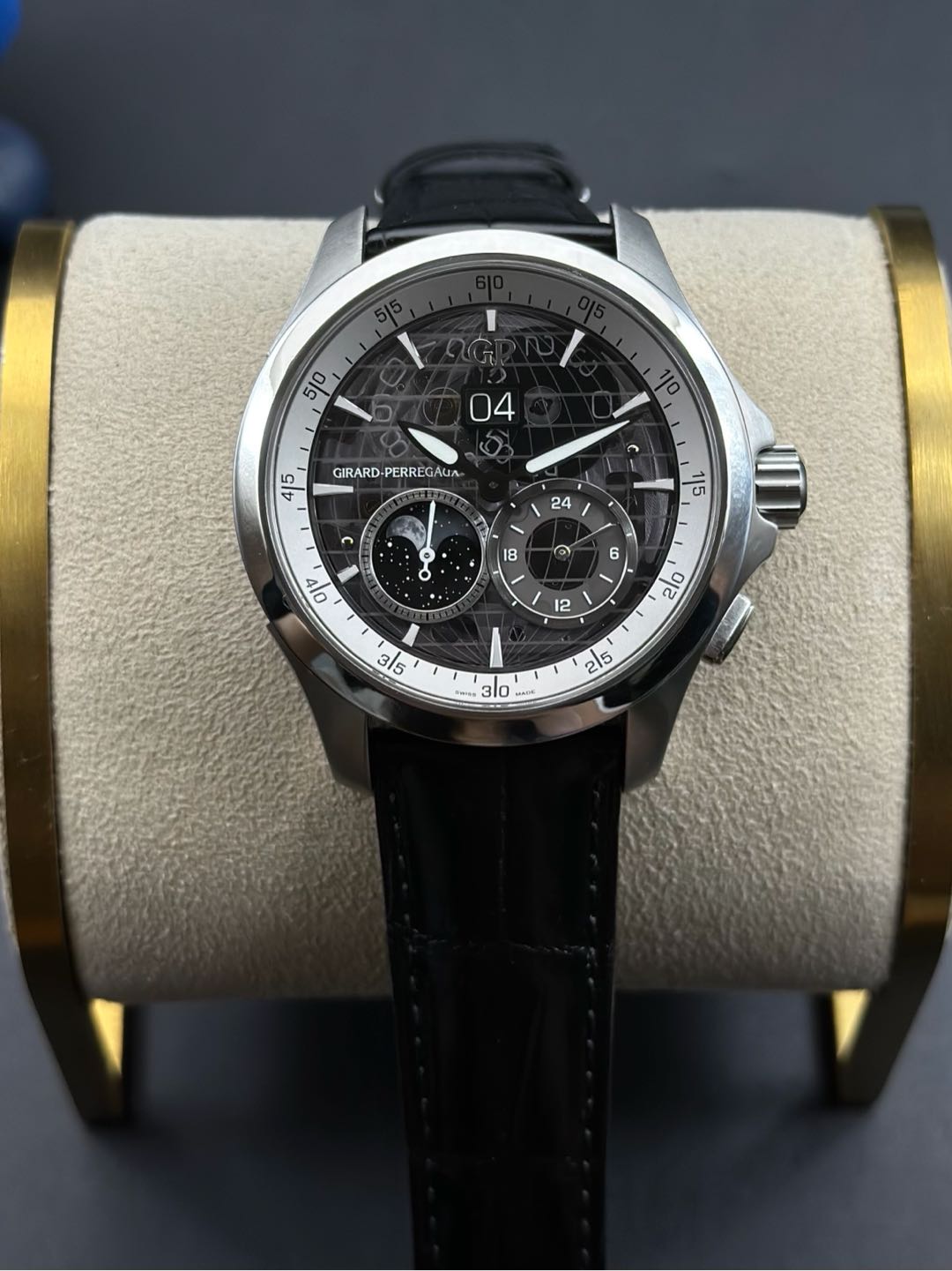Girard Perregaux 49655-11-231-BB6 detail 6