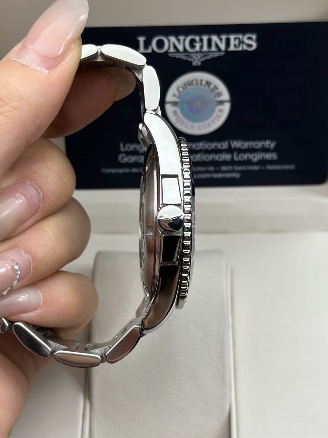 Longines L3.841.4.96.6 detail 3