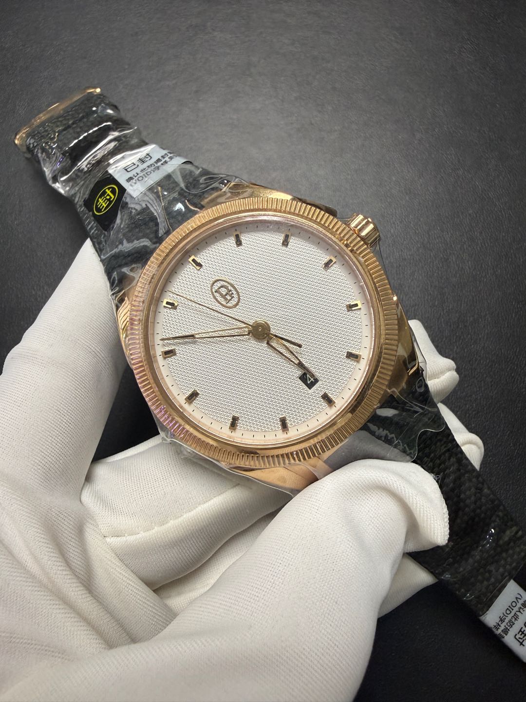 Parmigiani Fleurier PFC930-2020001-400182 detail 2