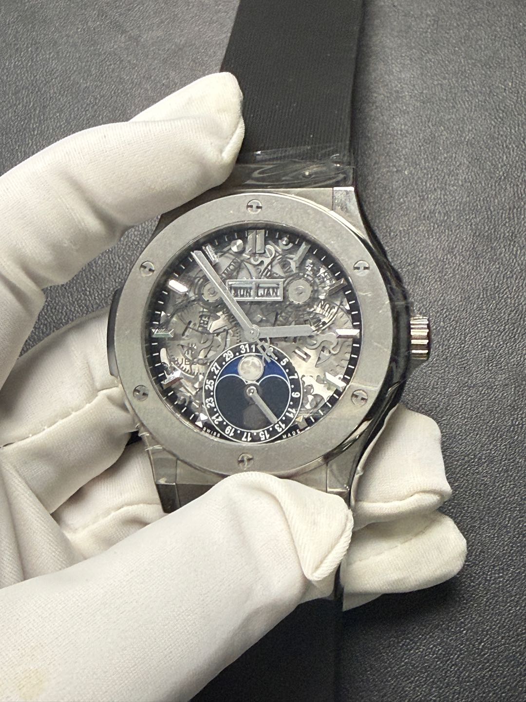Hublot 517.NX.0170.LR