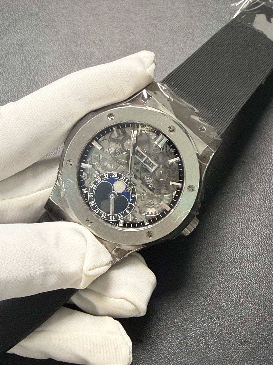 Hublot 517.NX.0170.LR detail 1