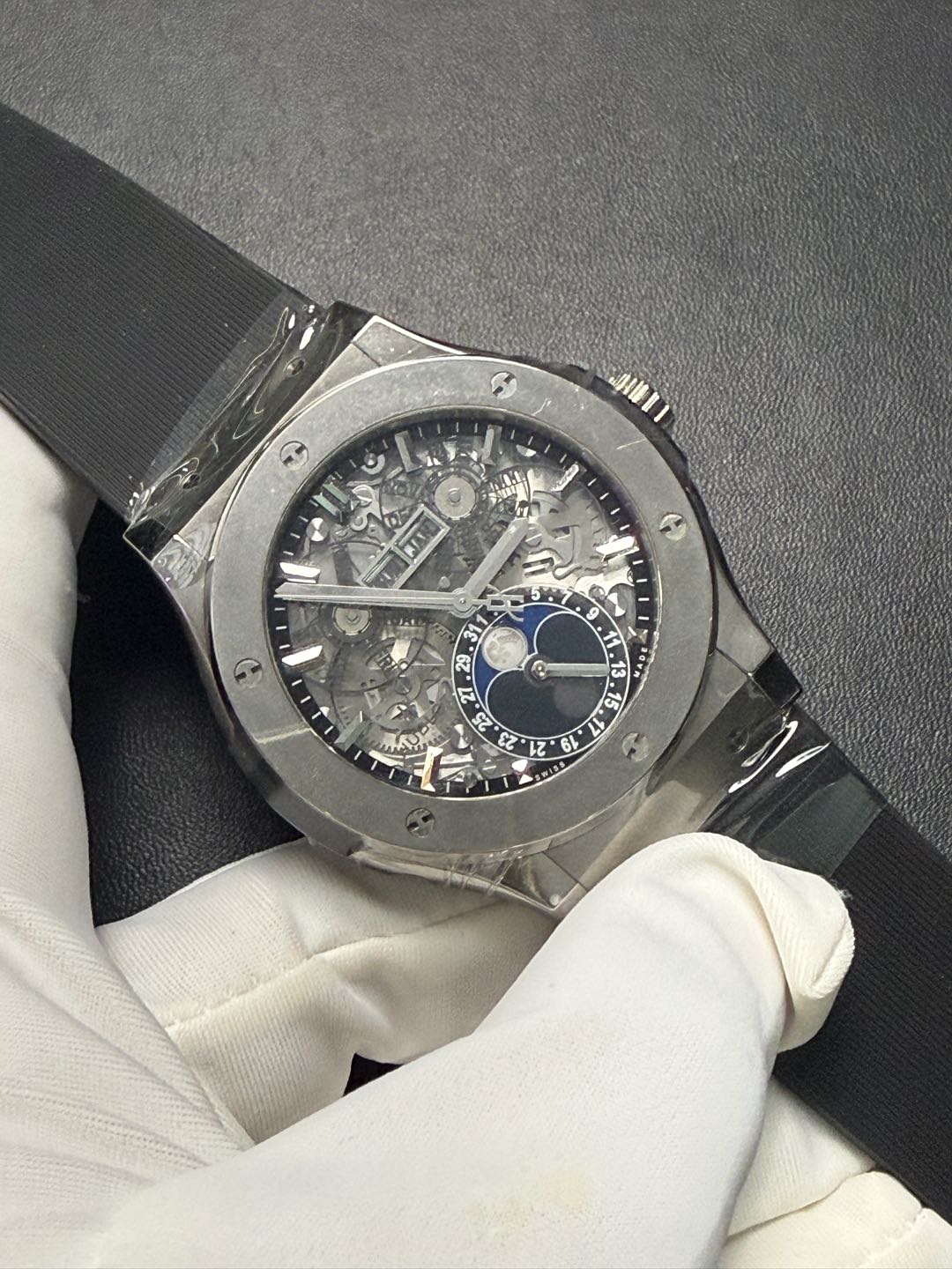 Hublot 517.NX.0170.LR detail 2
