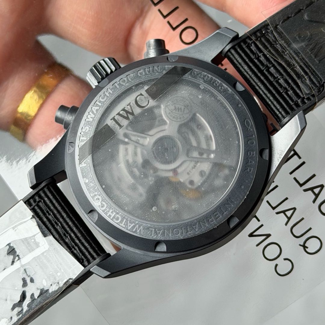 IWC IW388106 detail 4