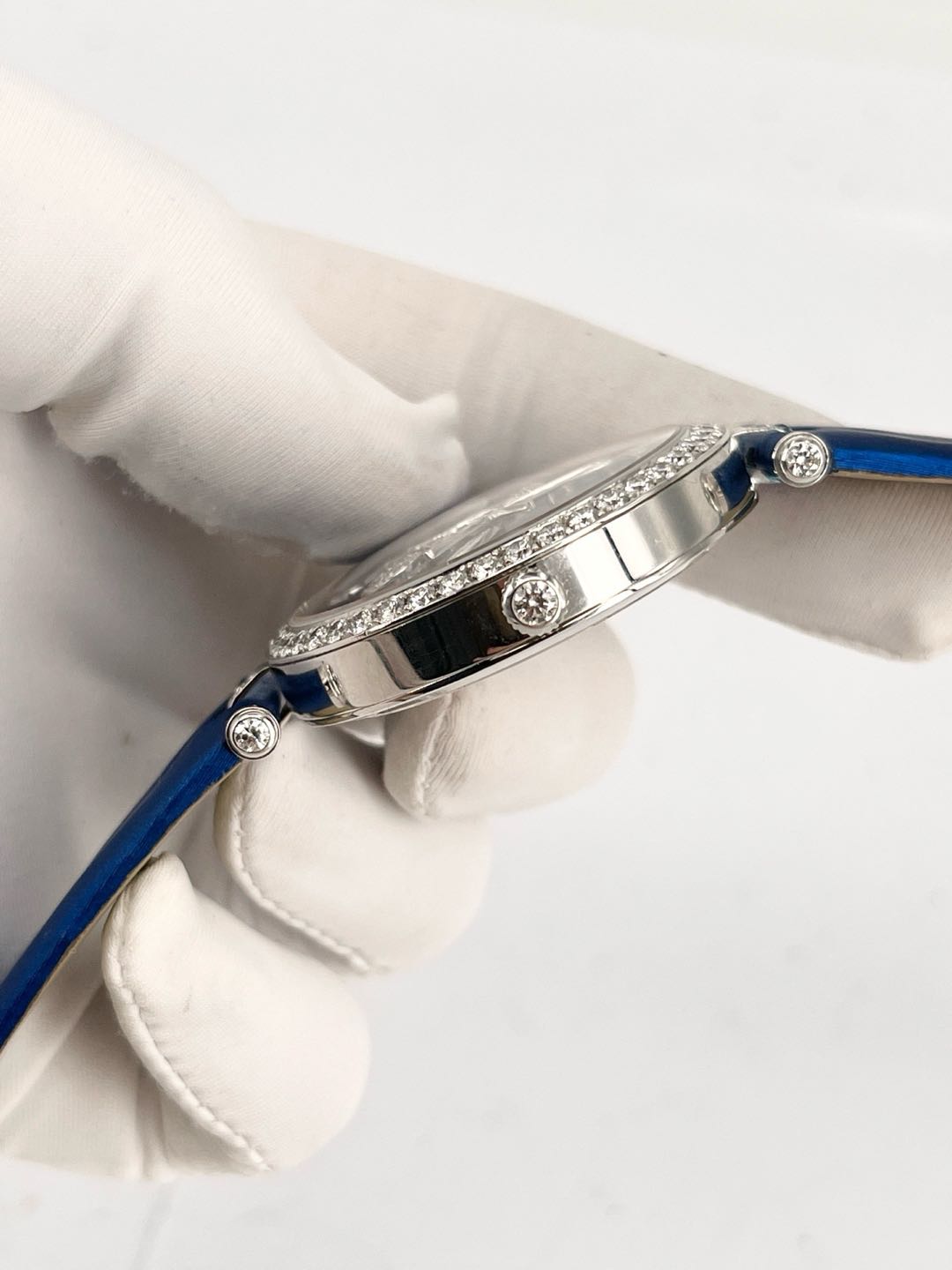 Van Cleef & Arpels VCARO8T500 detail 3