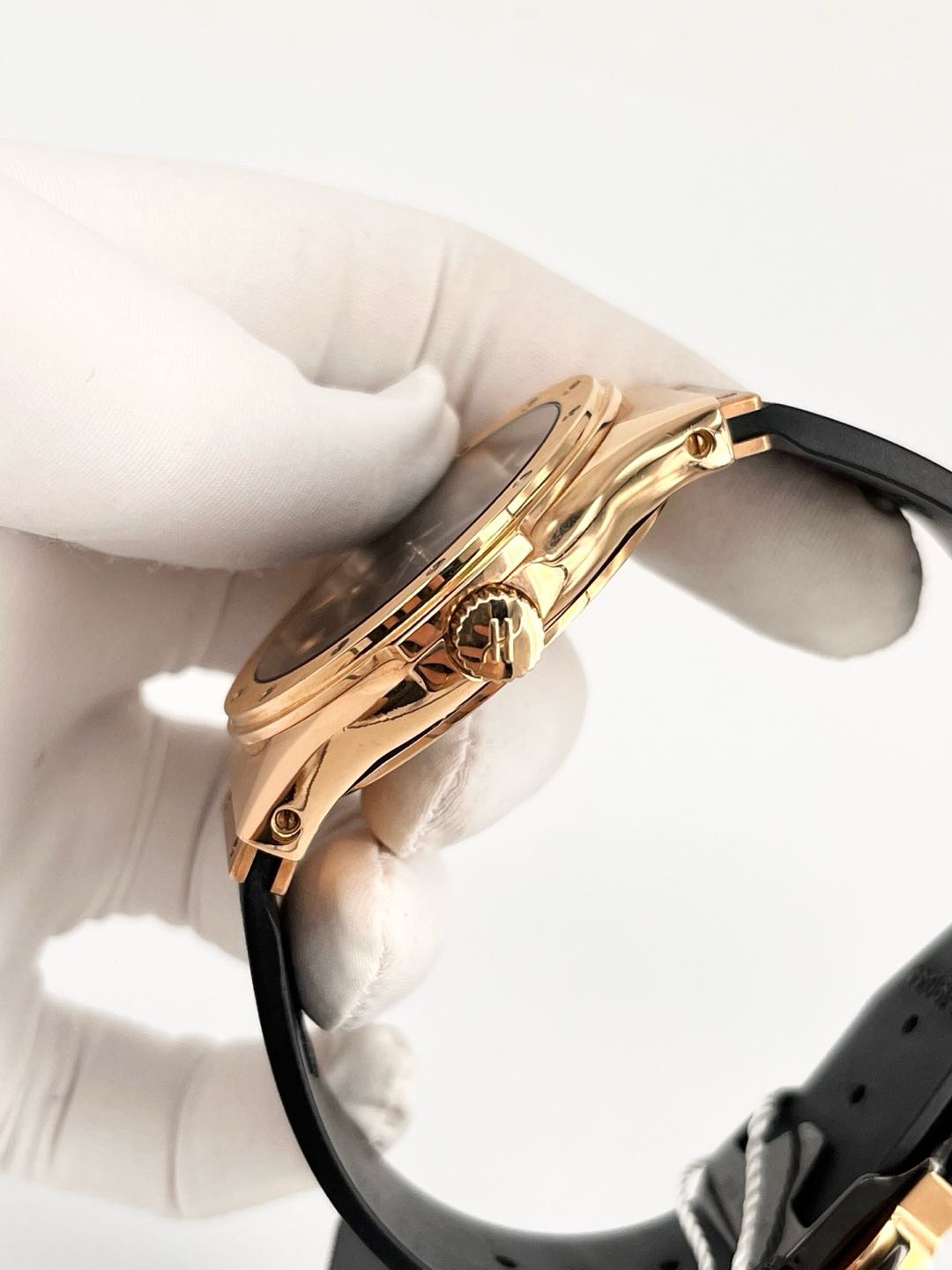 Hublot 1915.NE.10.7 detail 2