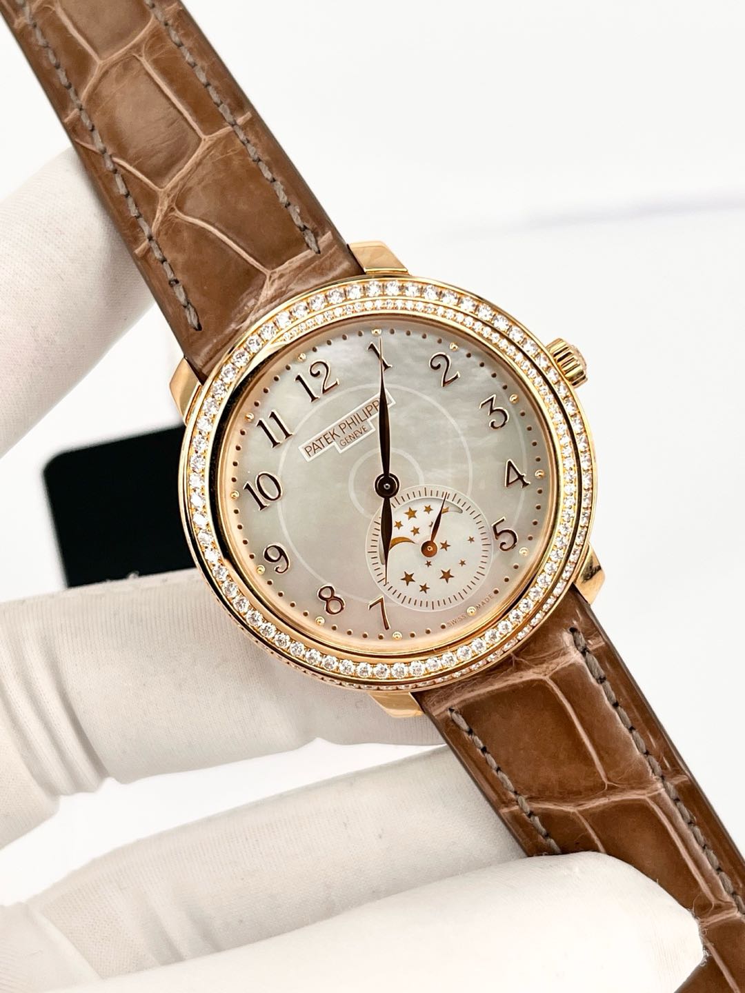 Patek Philippe 4968R-001 detail 1