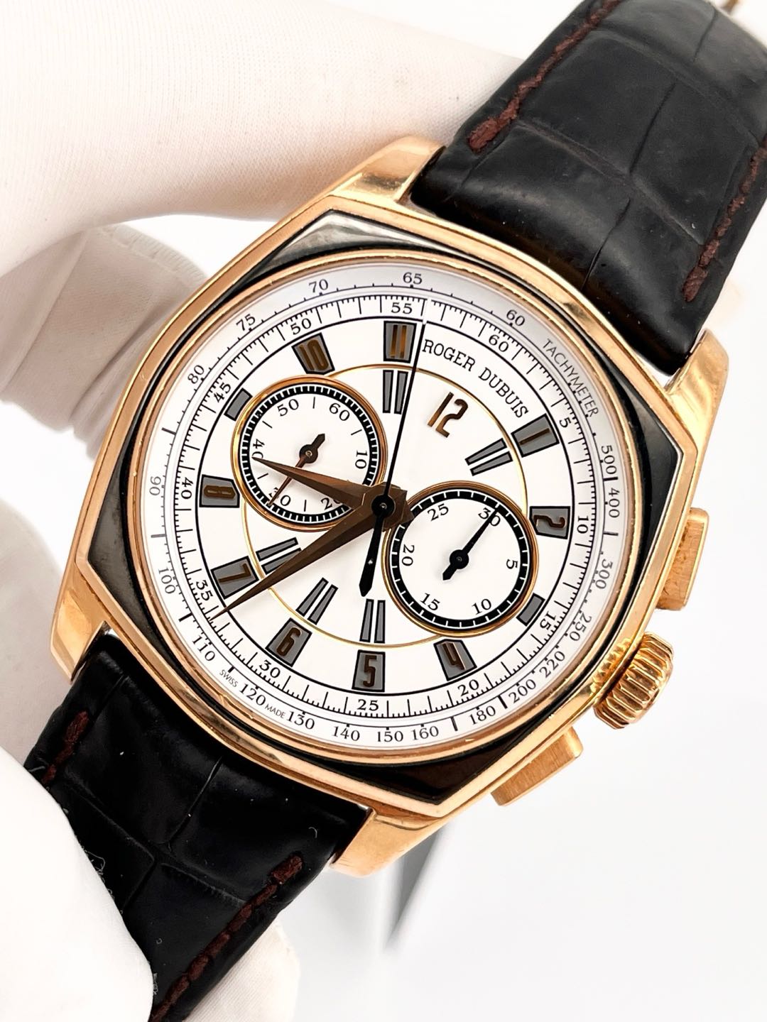 Roger Dubuis RDDBMG0008 detail 2