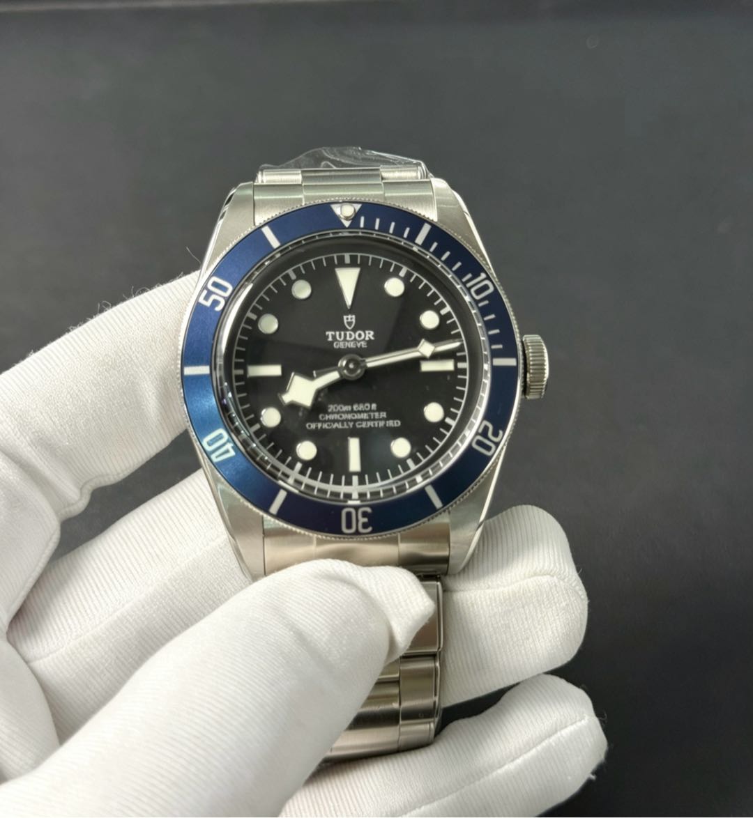 Tudor M79230B-0008