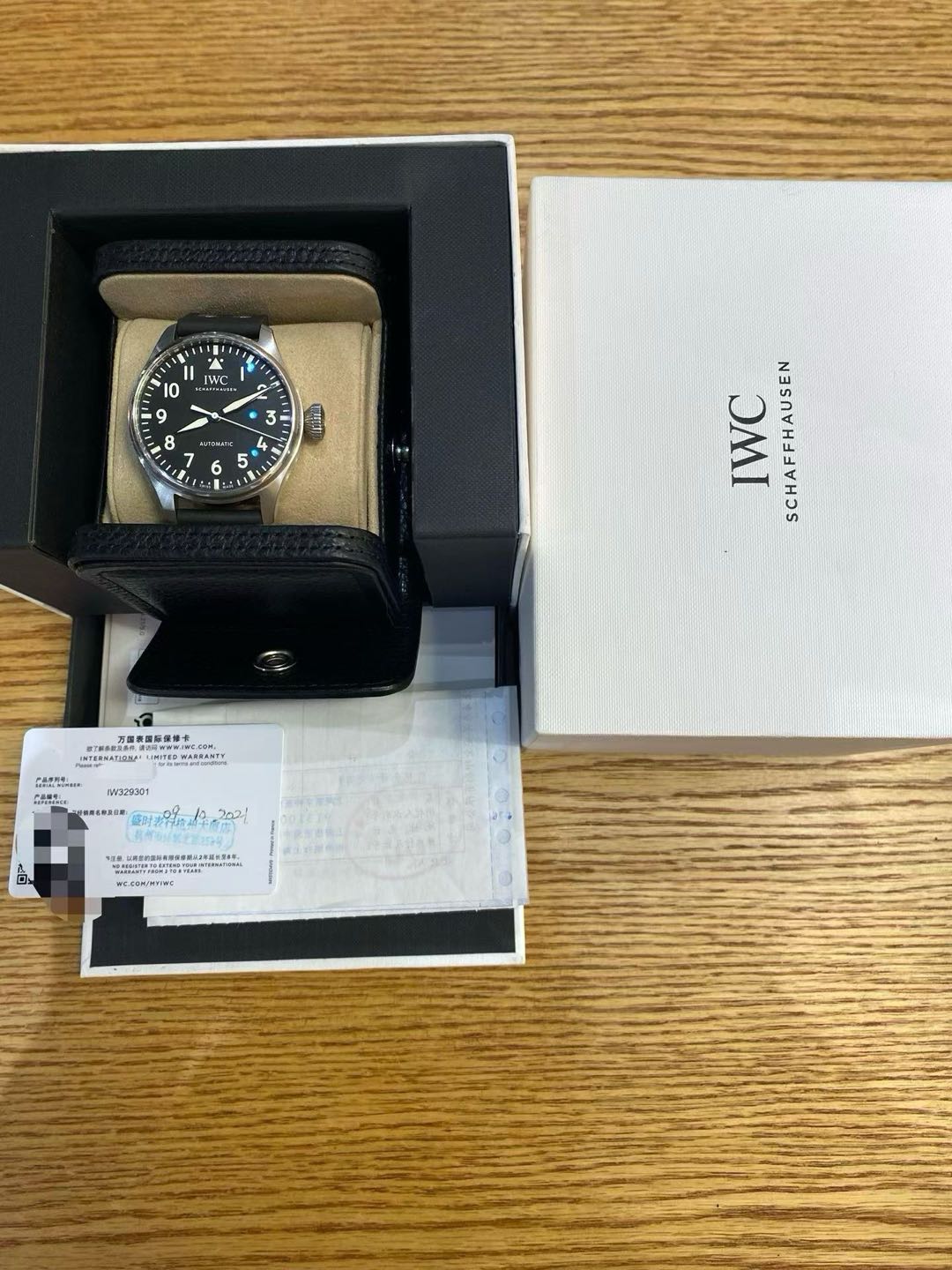 IWC IW329301 detail 5
