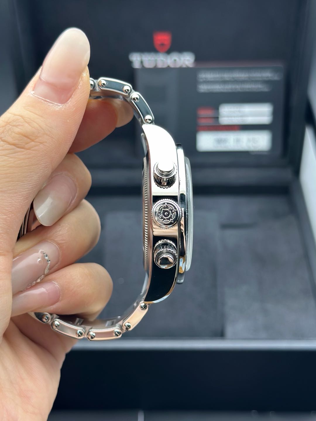 Tudor M79360N-0002 detail 3