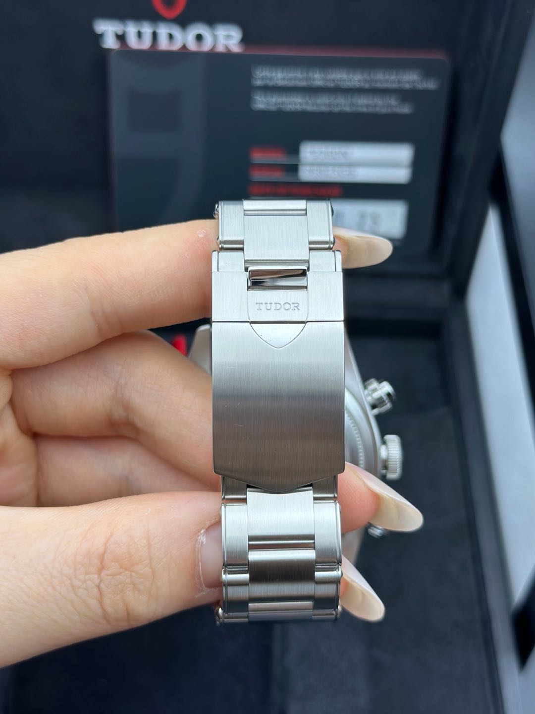 Tudor M79360N-0002 detail 4