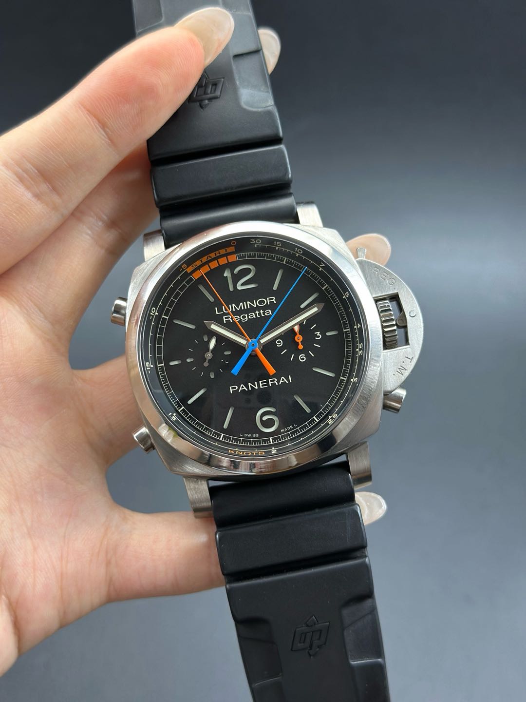 Panerai PAM00526 detail 1