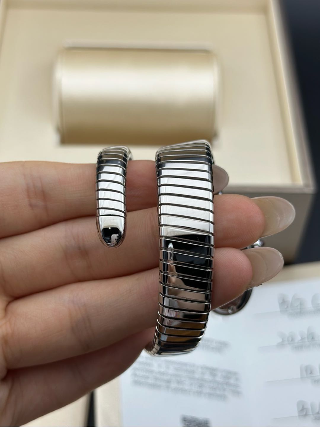 Bulgari 101816 detail 3