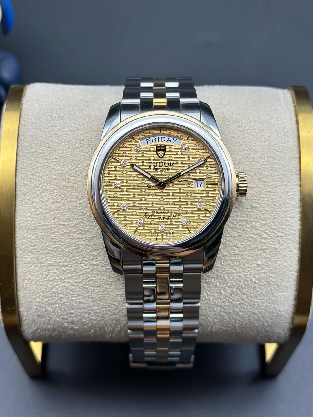 Tudor m56003-0004