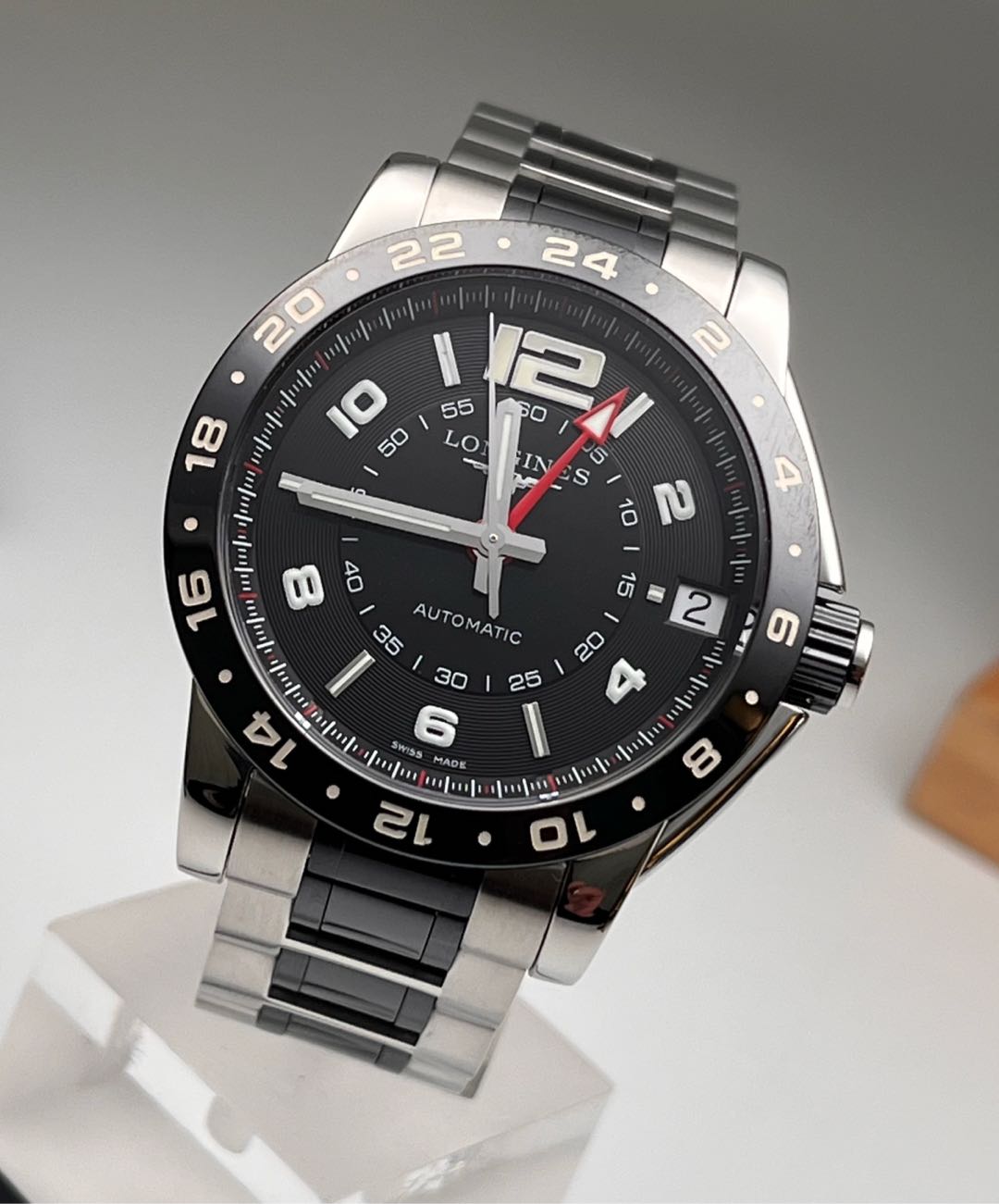 Longines L3.669.4.56.7 detail 2