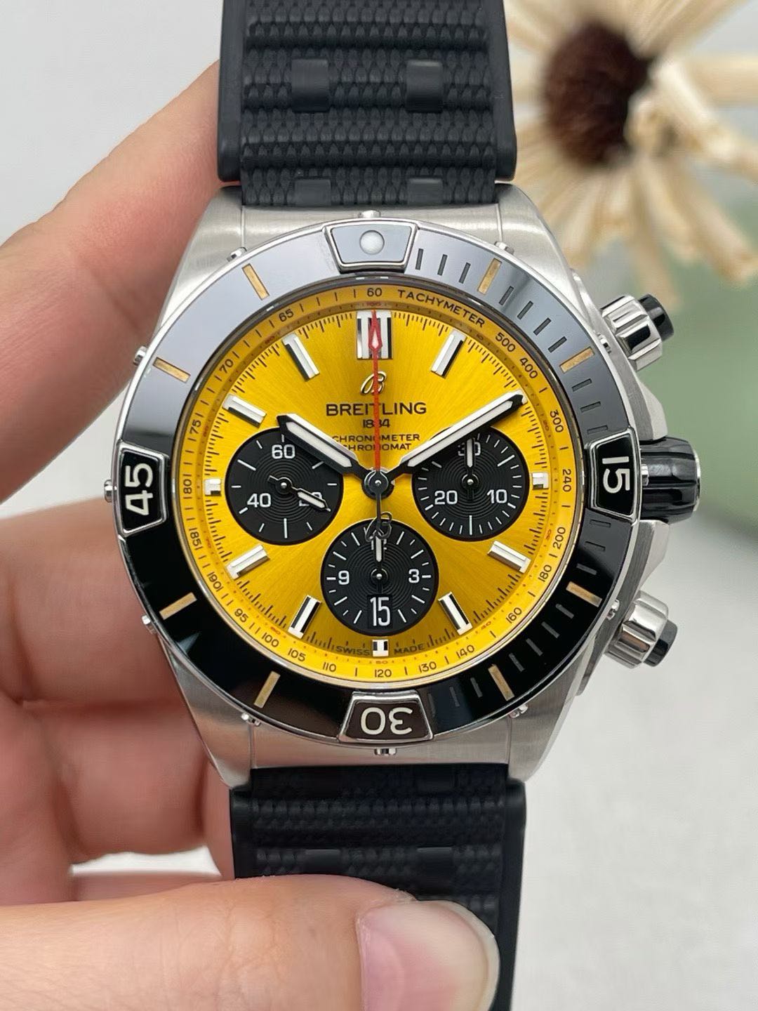 Breitling AB01364A1I1S1