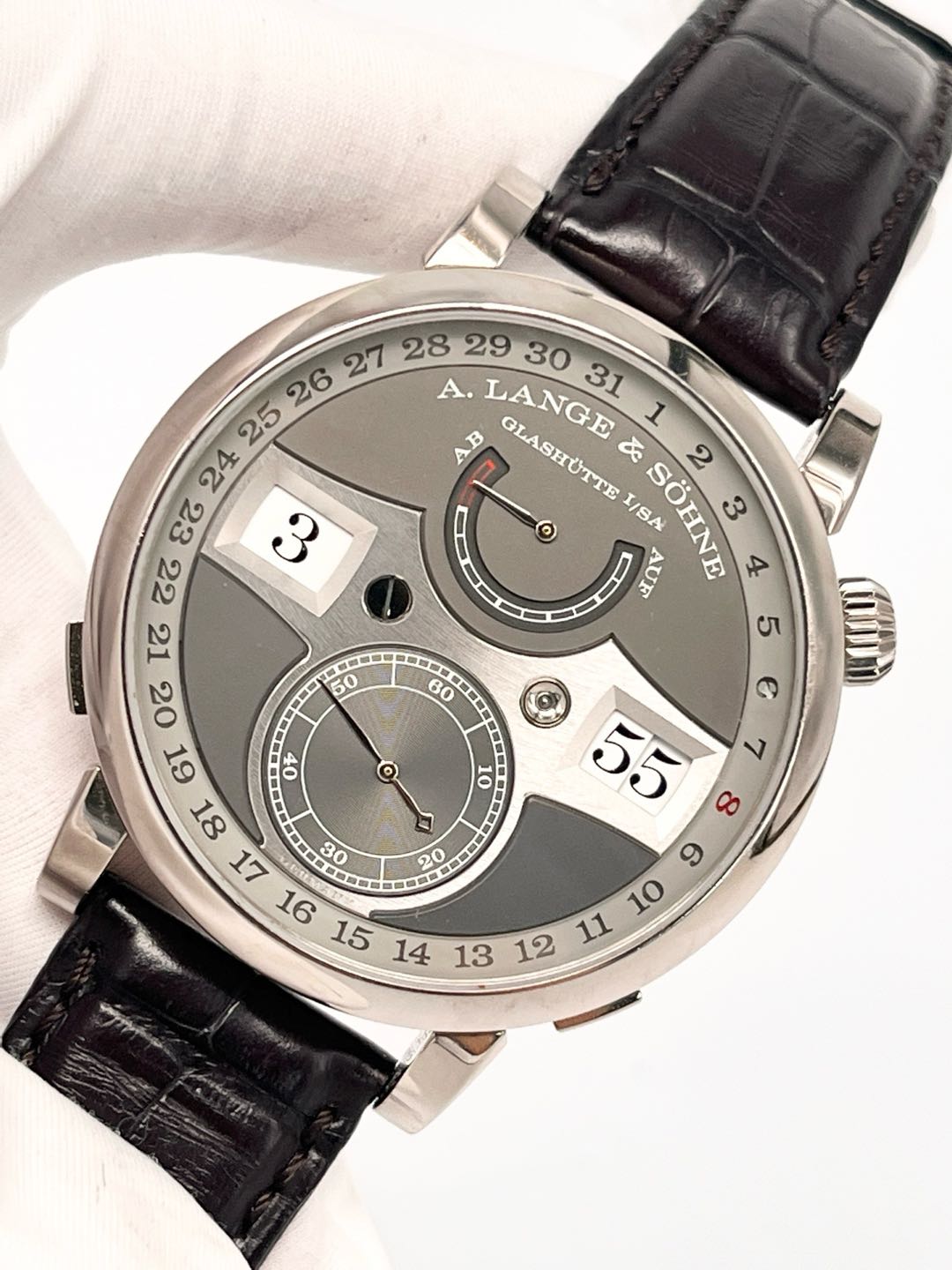 A. Lange & S&ouml;hne 148.038 detail 1