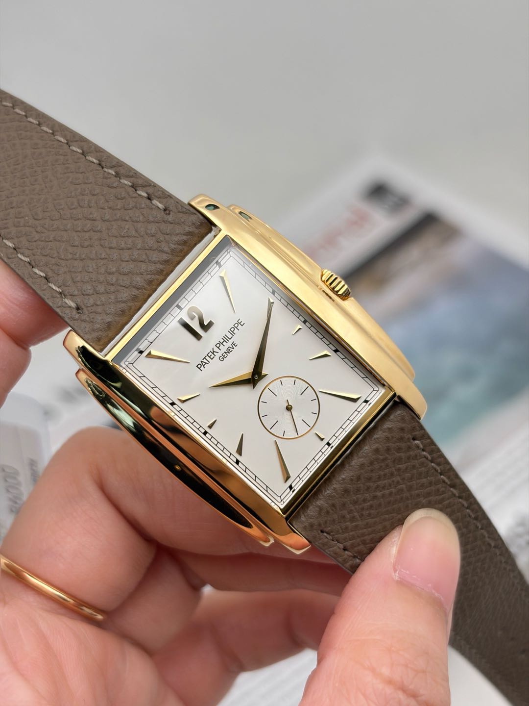 Patek Philippe 5124J-001 detail 1