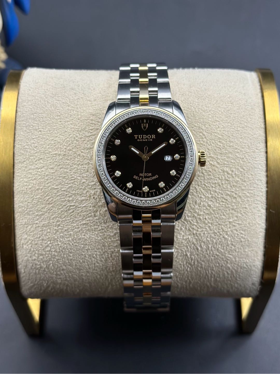 Tudor M53023-0017