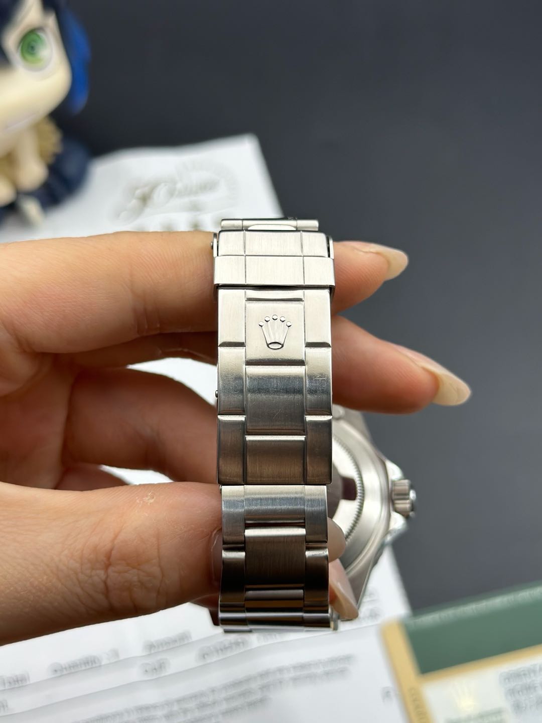 Rolex 14060M detail 4