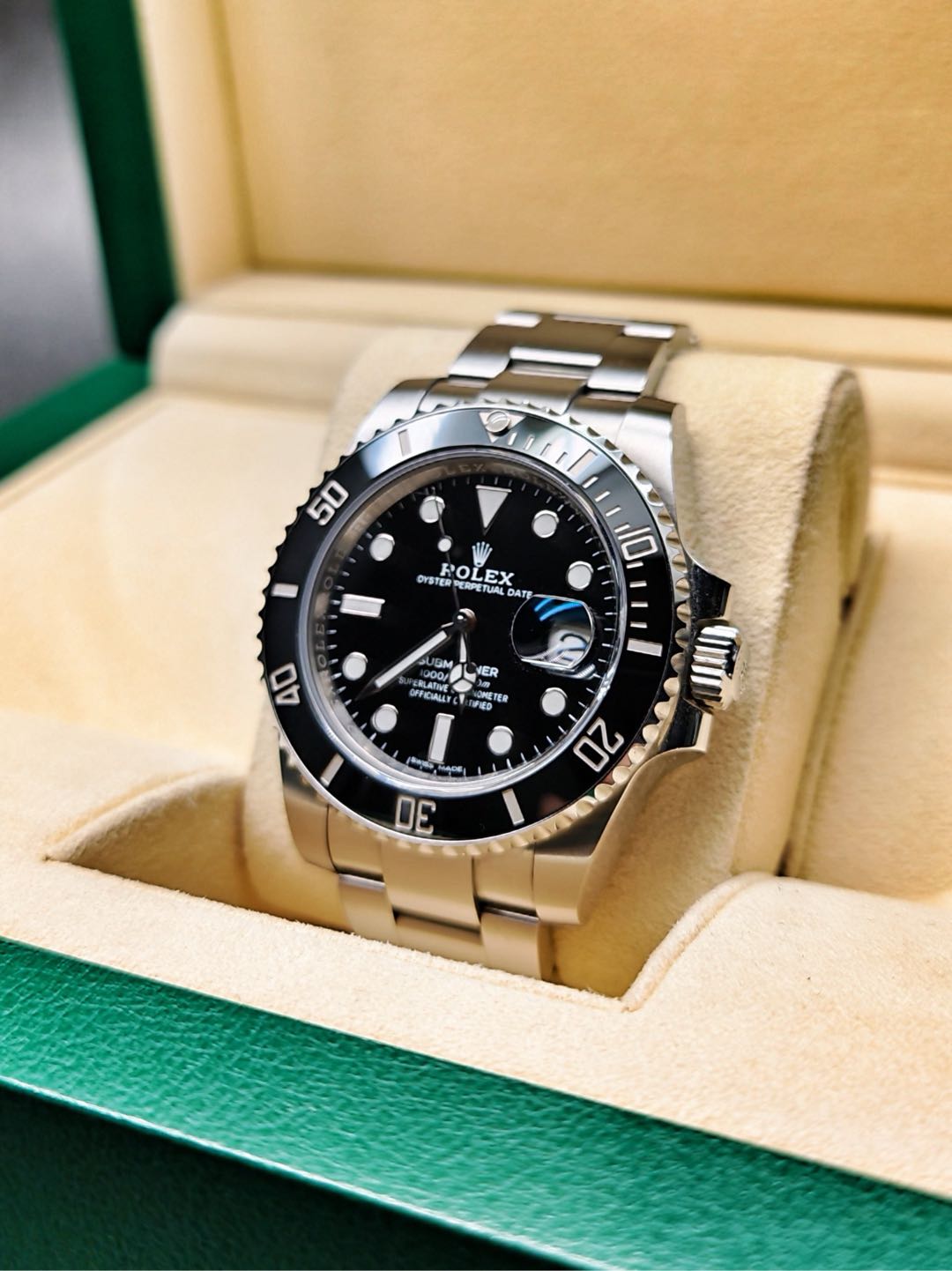 Rolex 116610ln-0001 detail 1