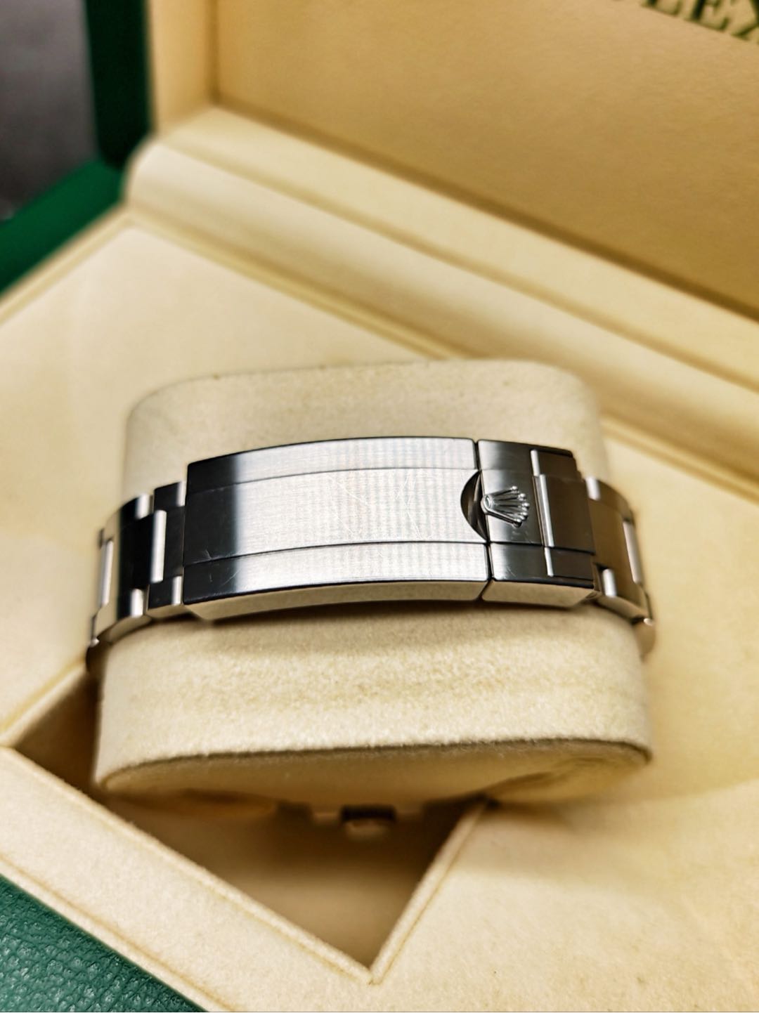Rolex 116610ln-0001 detail 6