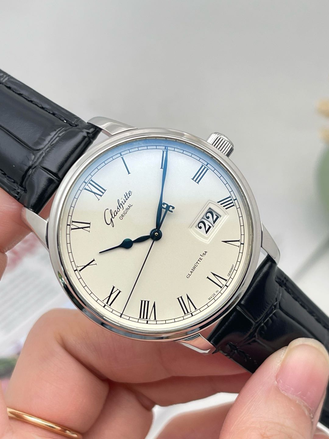 Glash&uuml;tte Original 100-03-32-42-04 detail 2