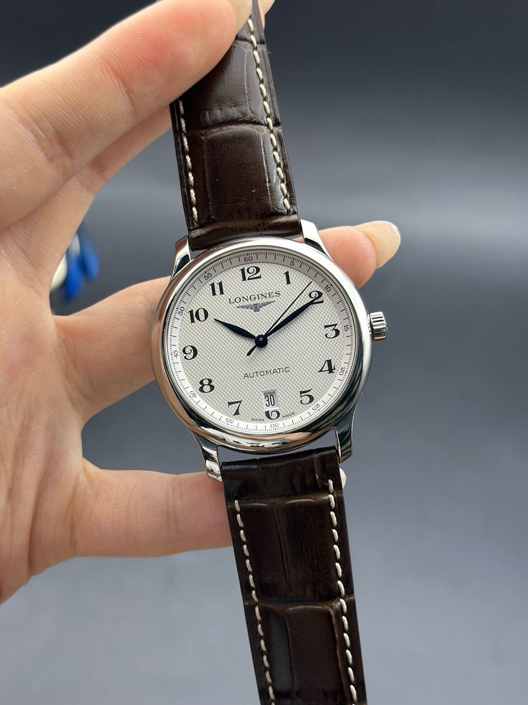 Longines L2.628.4.78.3 detail 1