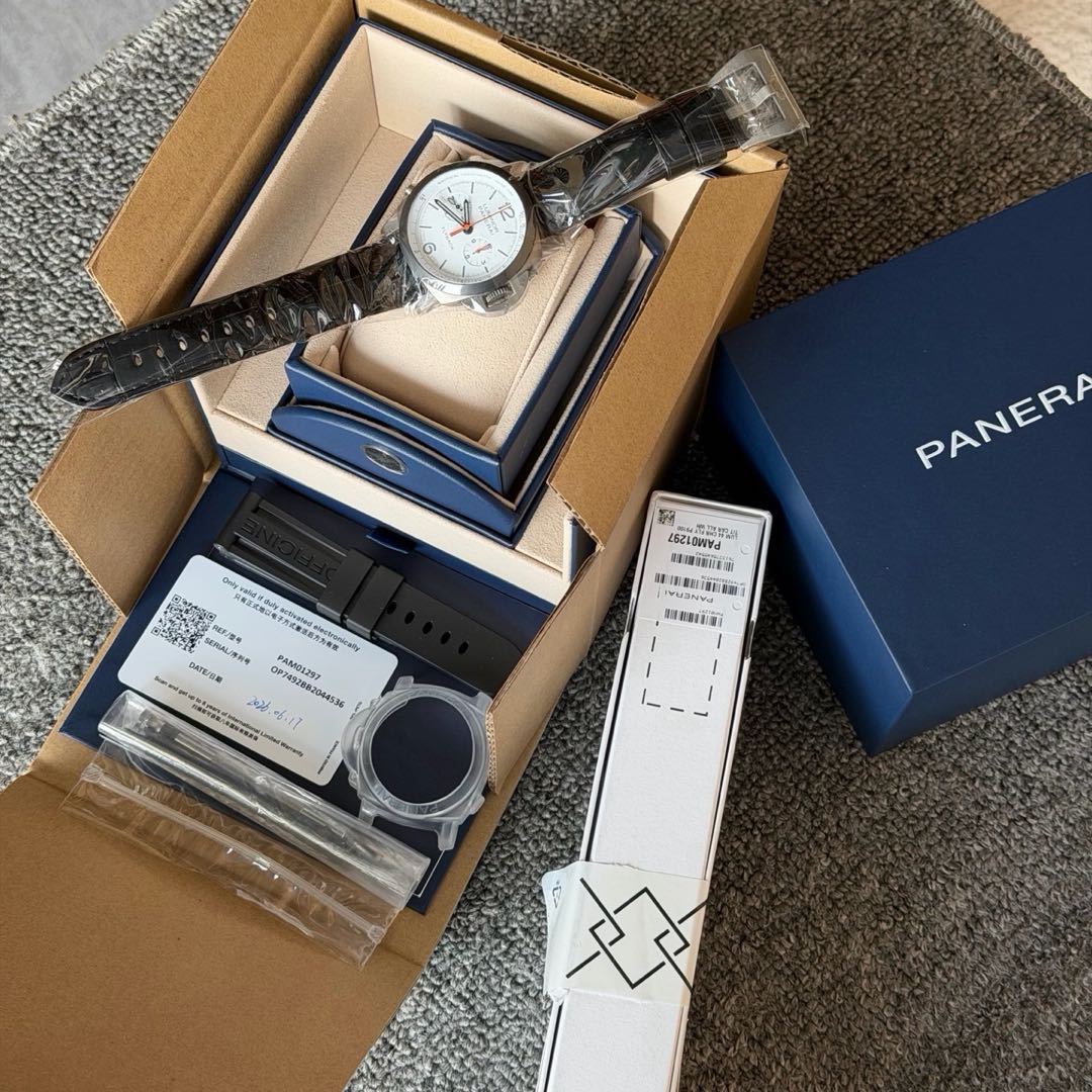 Panerai PAM01297