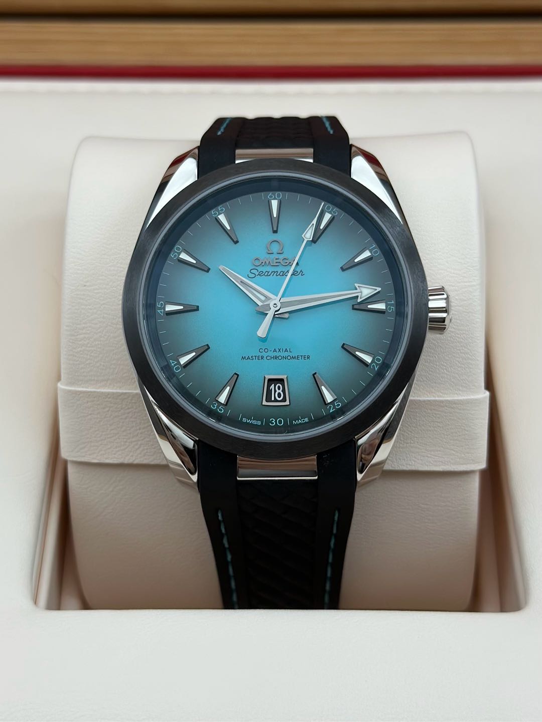 Omega 220.32.38.20.03.001