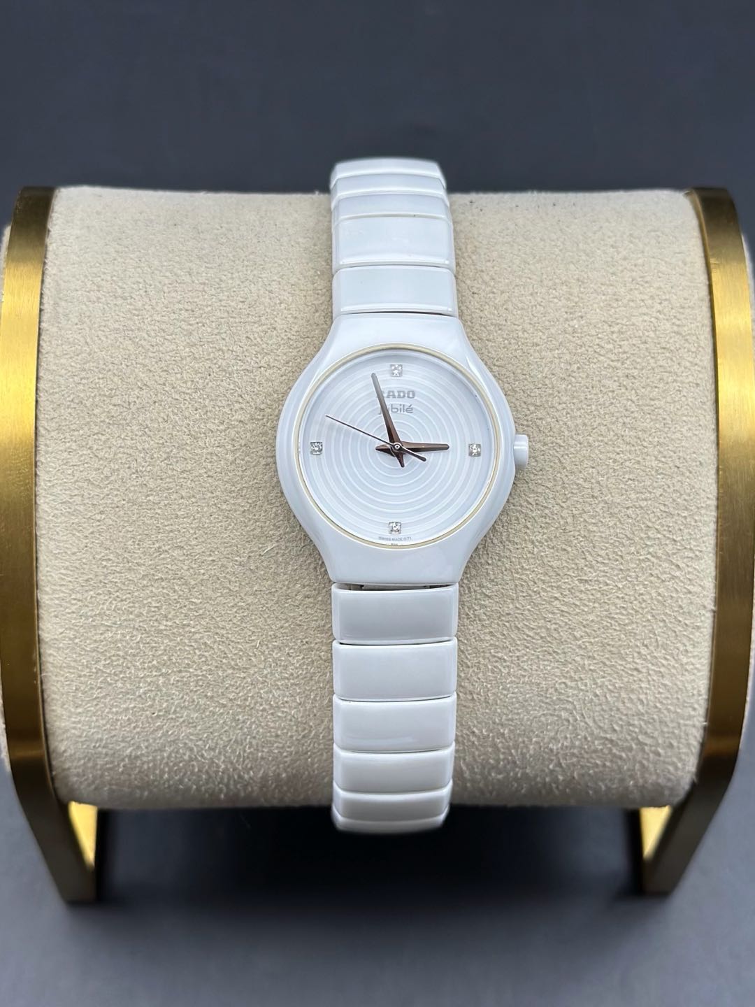 Rado r27696712
