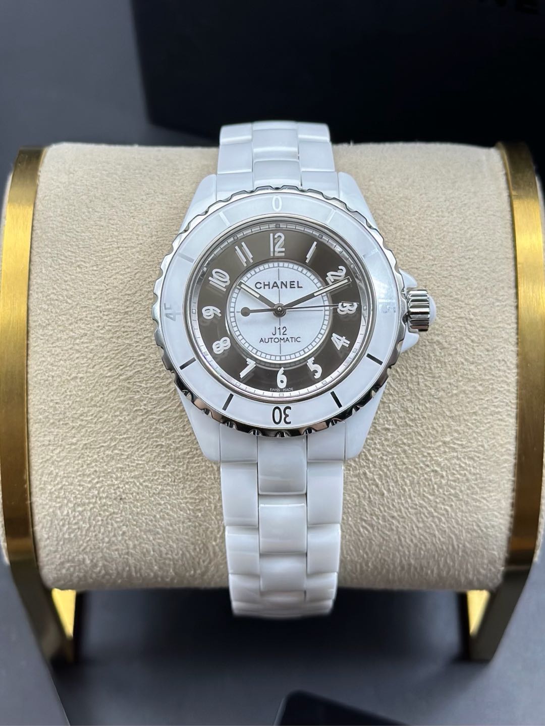 Chanel H4862