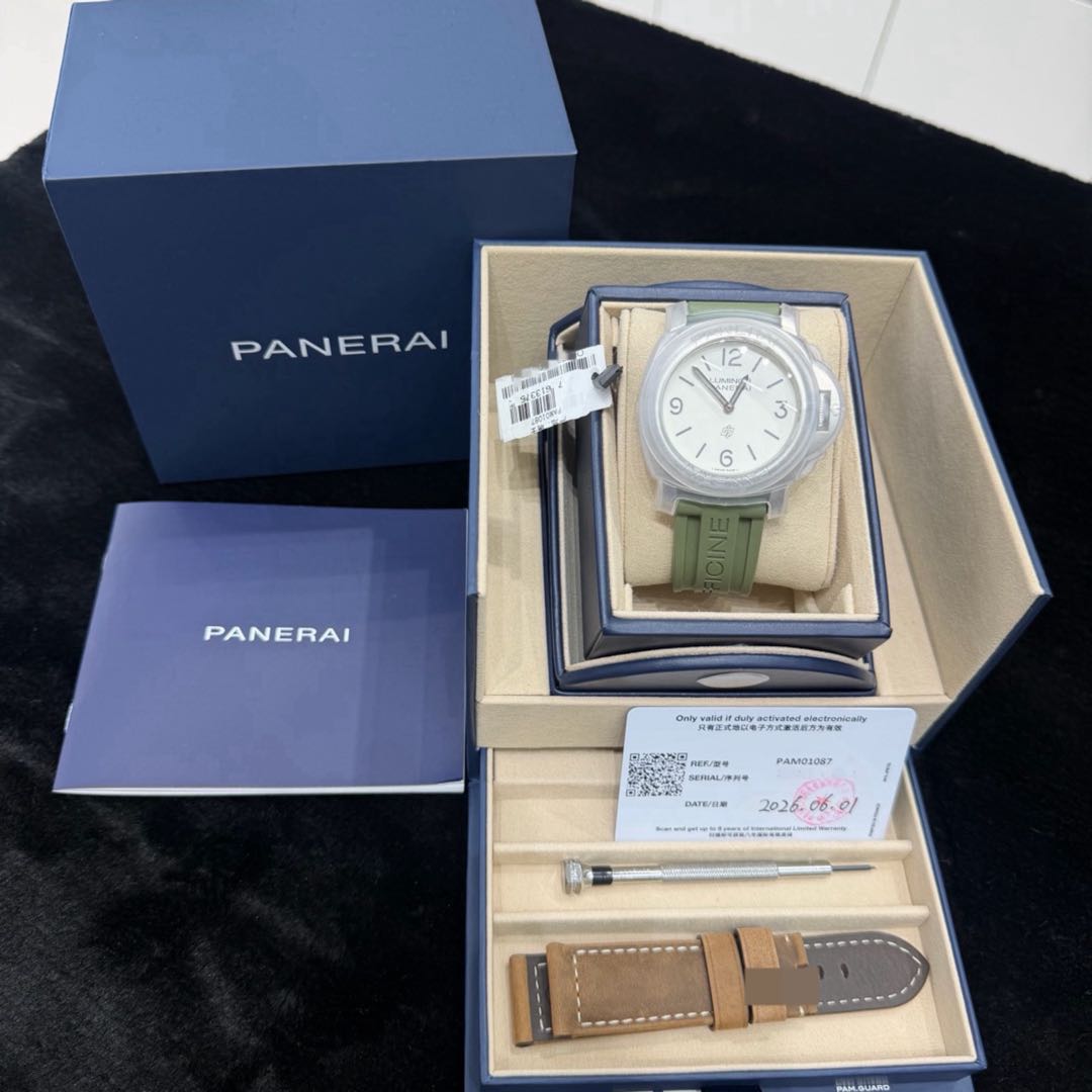 Panerai PAM01087