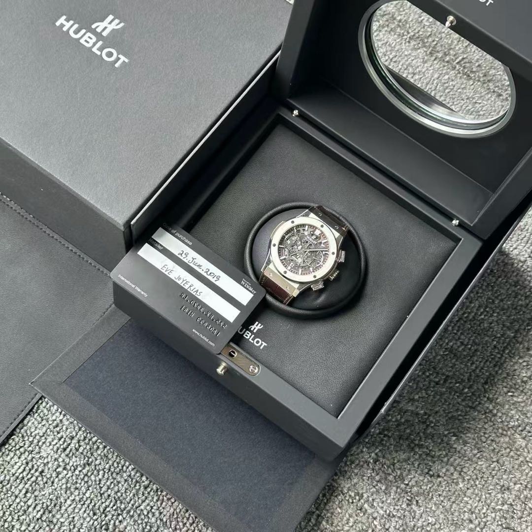 Hublot 525.NX.3270.LR