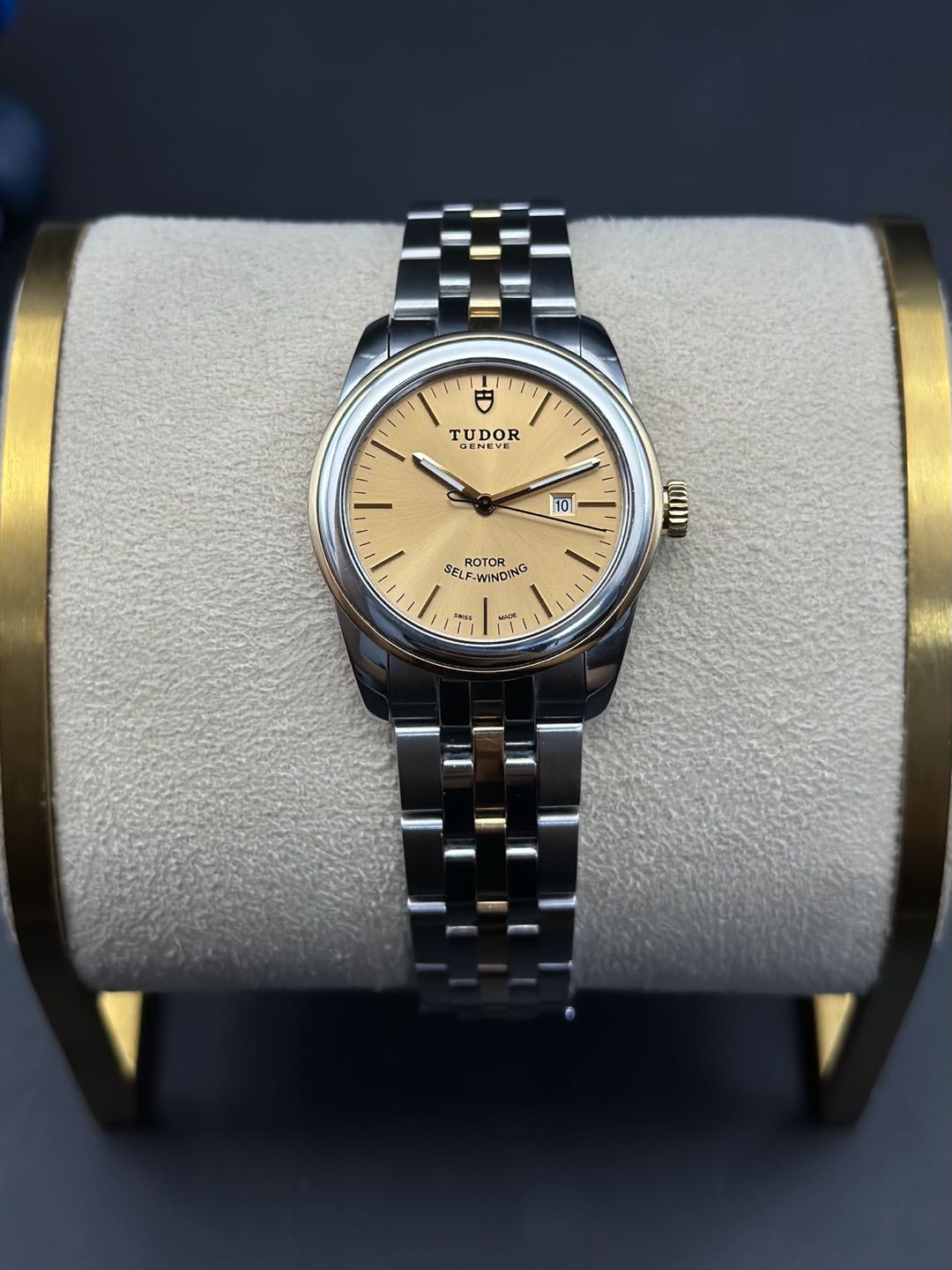 Tudor M53003-0005