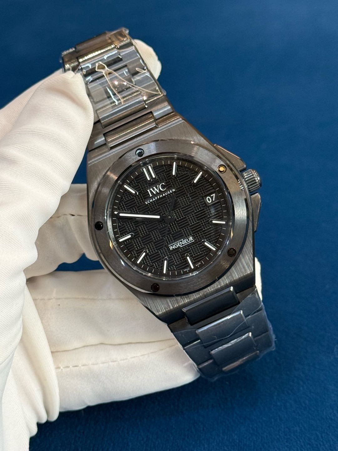IWC 338903