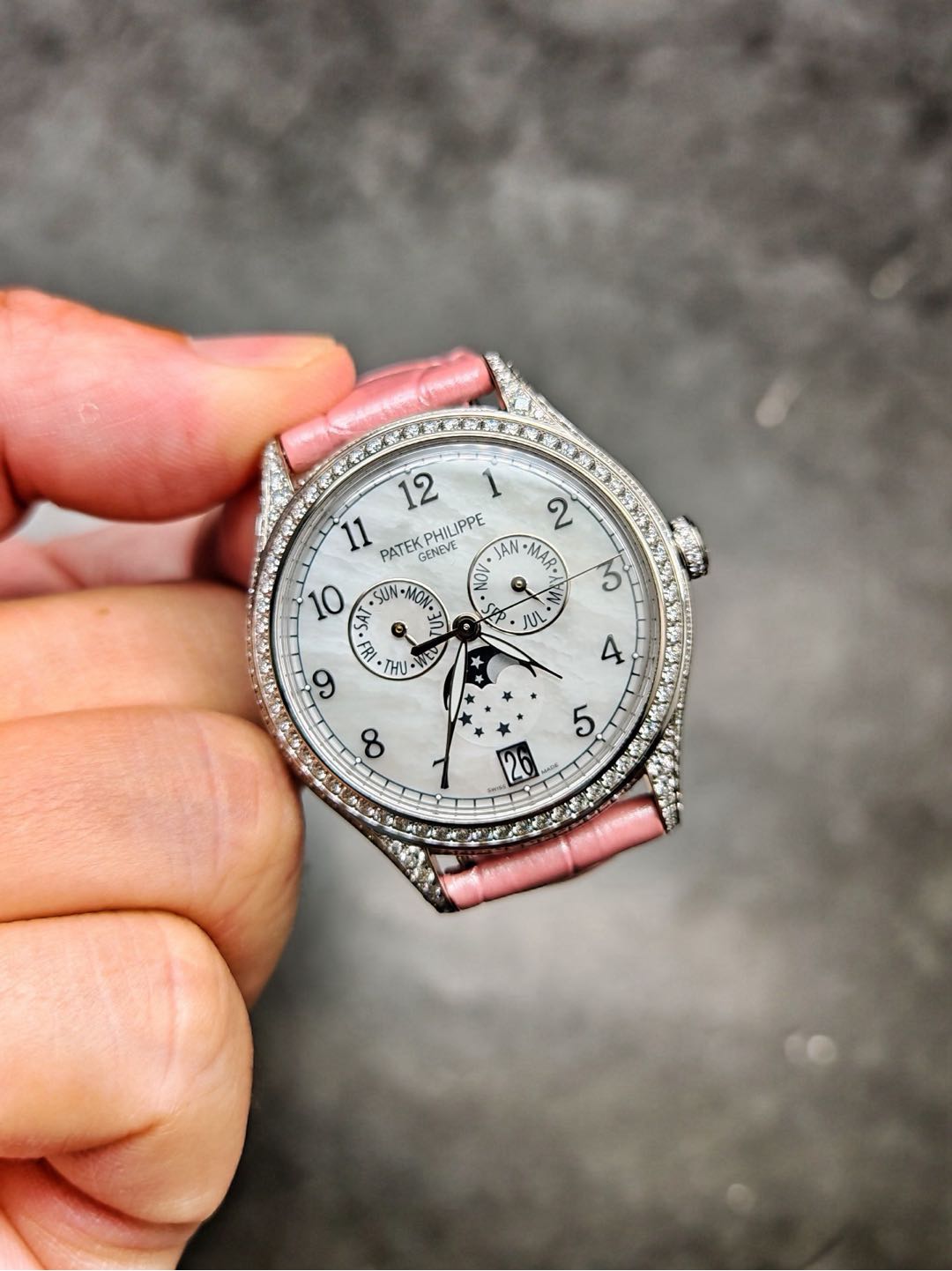 Patek Philippe 4948G-010